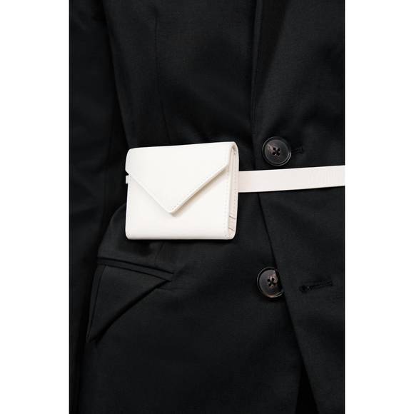 St. Agni White Key & Card Holder - Picture 1 of 6